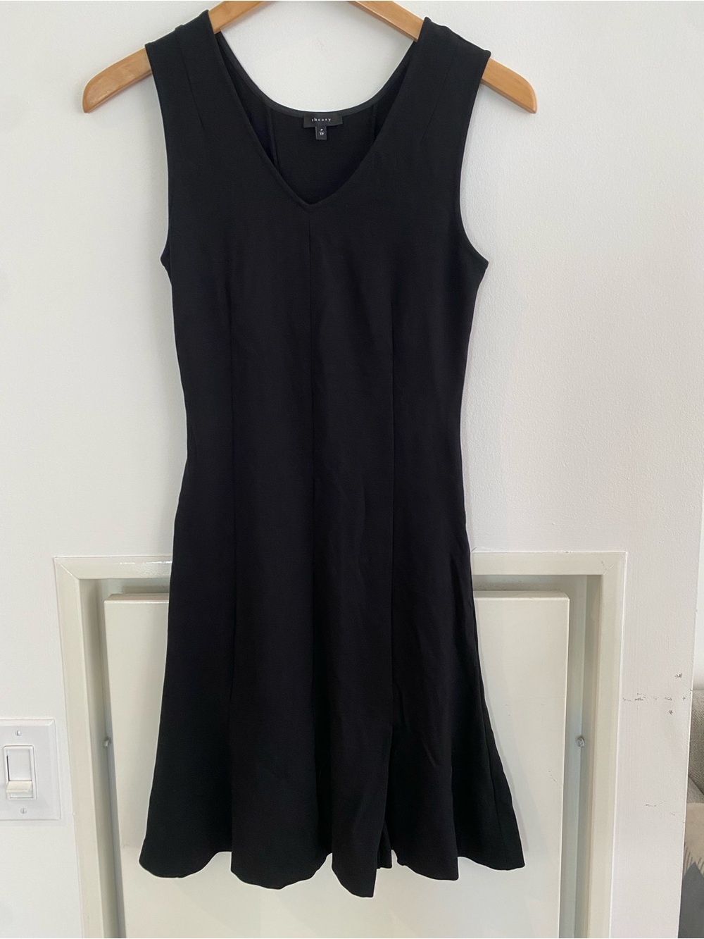 Classic Black V-Neck Sleeveless Theory Dress